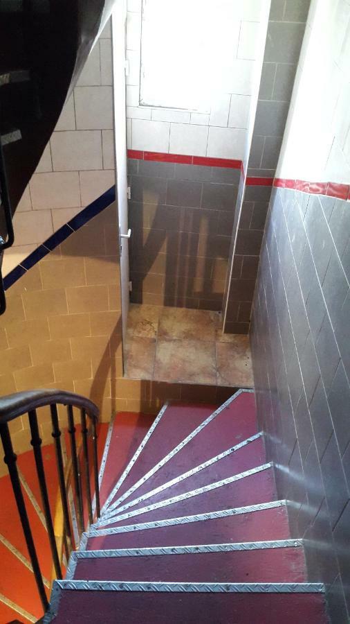 Hotel Cyrano Voltaire Paryż Zewnętrze zdjęcie