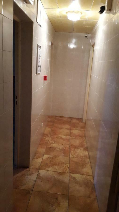 Hotel Cyrano Voltaire Paryż Zewnętrze zdjęcie