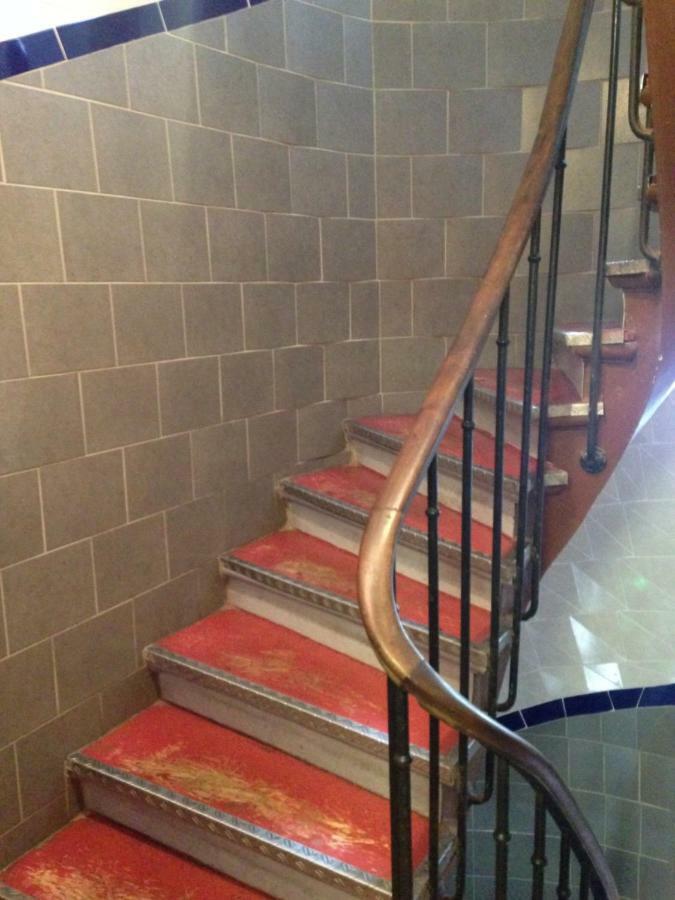 Hotel Cyrano Voltaire Paryż Zewnętrze zdjęcie